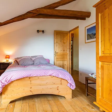 Familial De Ganisson Presles (Isere)